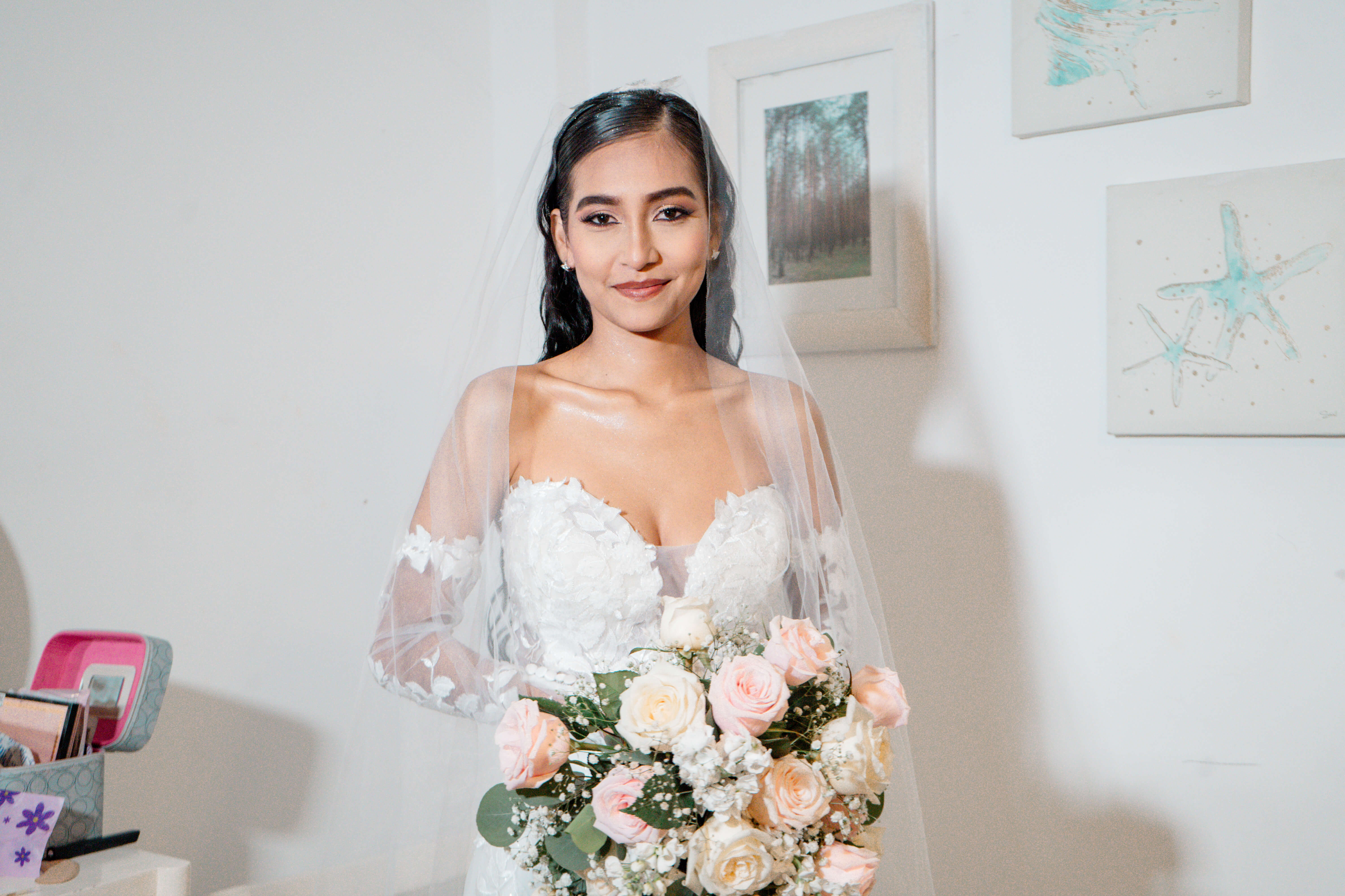 Mark y Alisson celebran su amor con estilo elegante